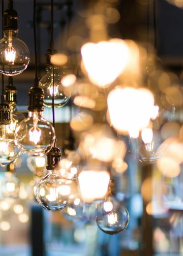 Shallow Focus Photograph of Pendant Lamp