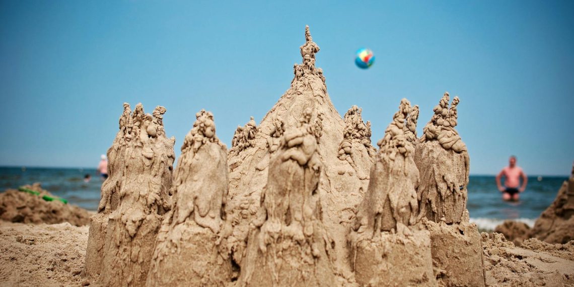 Mastering the Art of Sandcastle Building: Step-by-Step to Your Perfect Creation